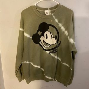 WDW's Cast Connections Mickey Sweater